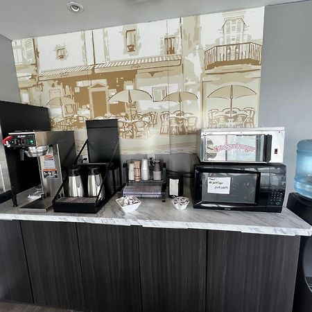 Thriftlodge Saskatoon Dış mekan fotoğraf