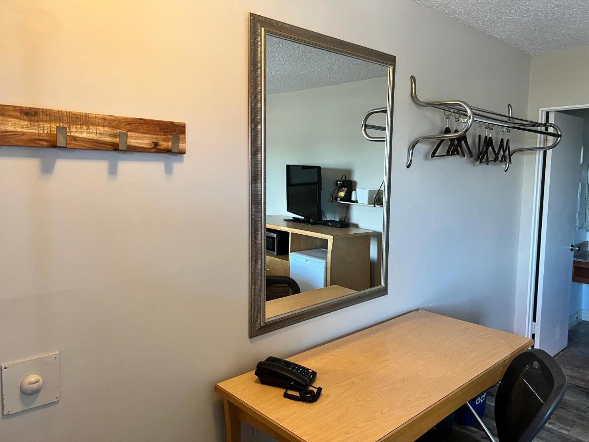 Thriftlodge Saskatoon Dış mekan fotoğraf