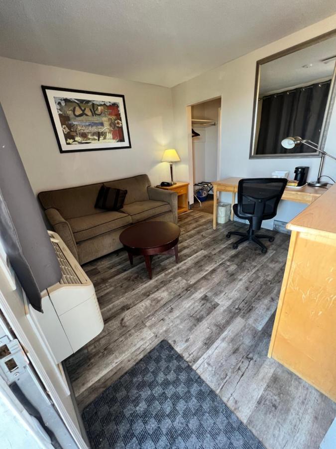 Thriftlodge Saskatoon Dış mekan fotoğraf