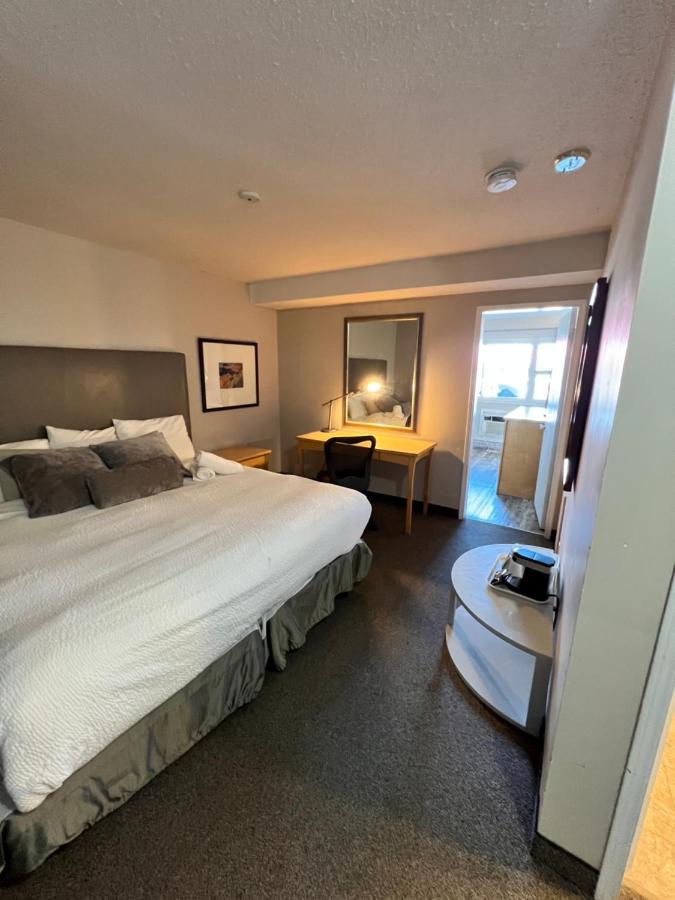 Thriftlodge Saskatoon Dış mekan fotoğraf
