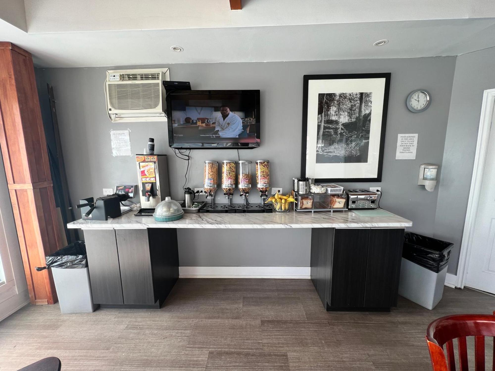 Thriftlodge Saskatoon Dış mekan fotoğraf