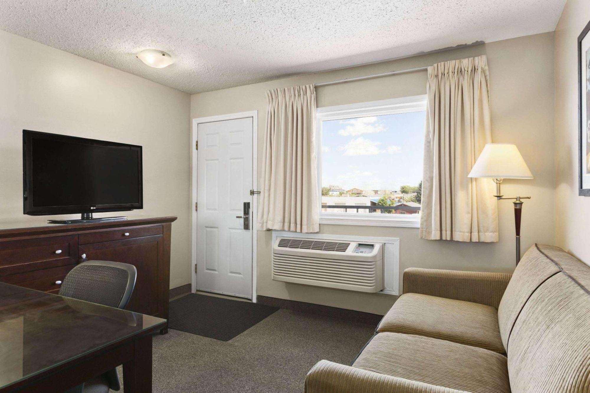 Thriftlodge Saskatoon Dış mekan fotoğraf